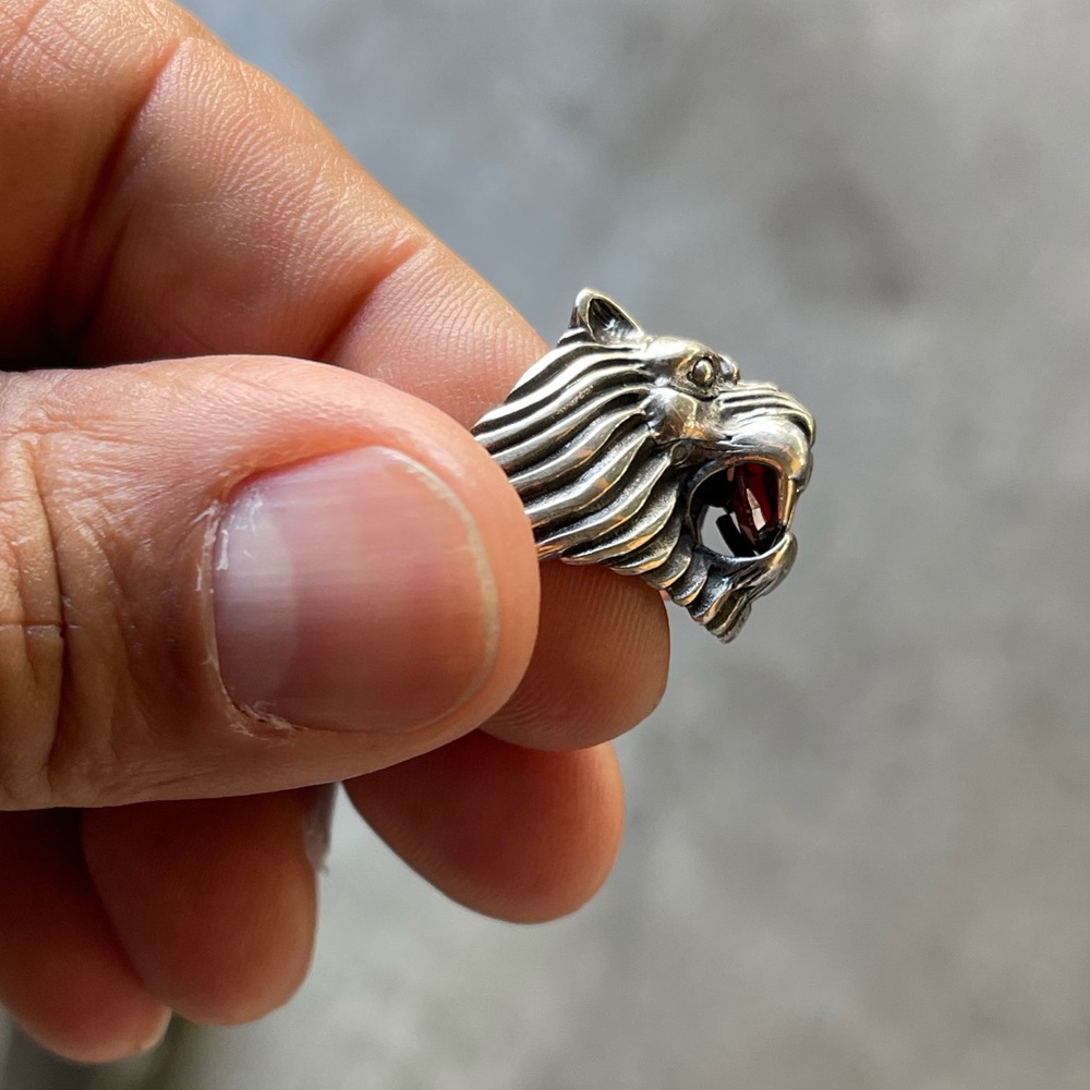 Lion Head Ring - image 7